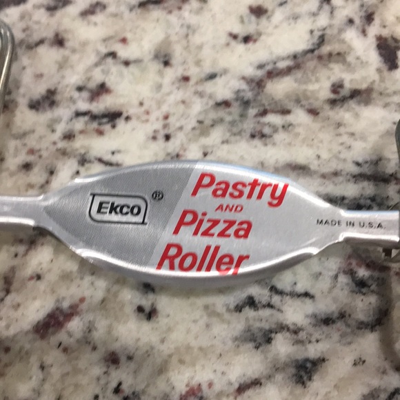 Pizza and pastry roller - Picture 2 of 6